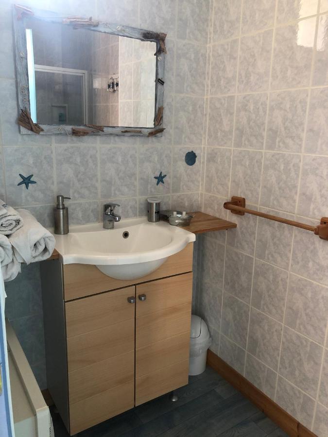 Chambre D'Hotes La Jonchere Лес Хербиерс Екстериор снимка